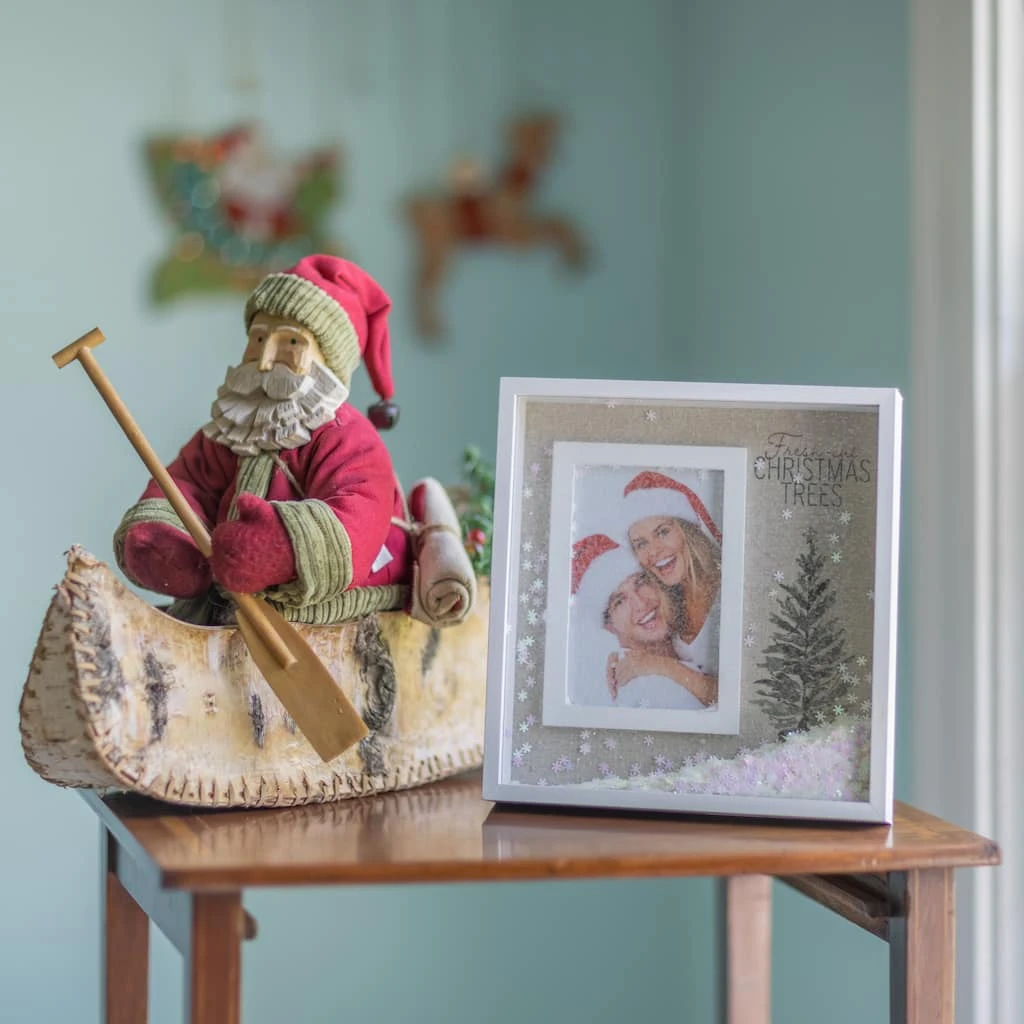 Discount π White Snowflake 4" x 6" Shadowbox Frame, Christmas by Studio Décor® by Studio Decor π 3 Discount π White Snowflake 4" x 6" Shadowbox Frame, Christmas by Studio Décor® by Studio Decor π - Image 3